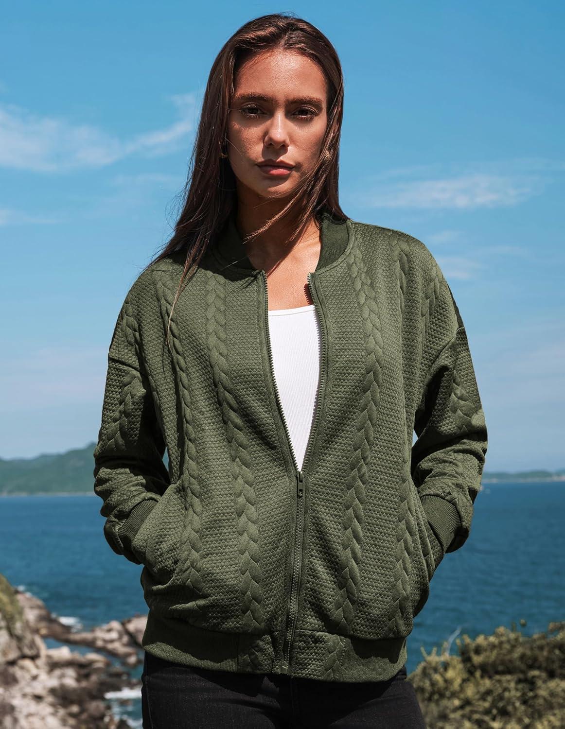 imageGRACE KARIN Women Casual Jacket Stand Collar Zip Up Lightweight Fall Fashion Bomber Coats Outfits with PocketsGreen