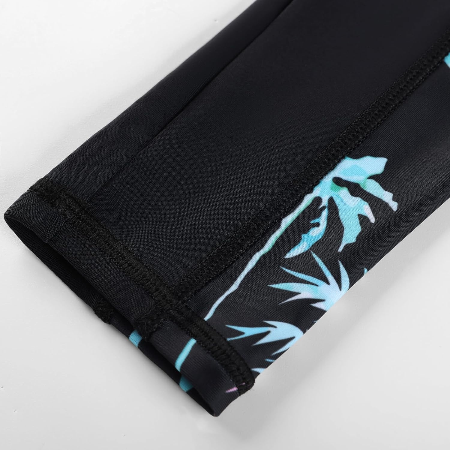 image:imageGRACE KARIN Girls Long Sleeve Swimsuit Two Piece Rashguard Floral Swimwear 614YIridescent Tropical Palm Print on Black